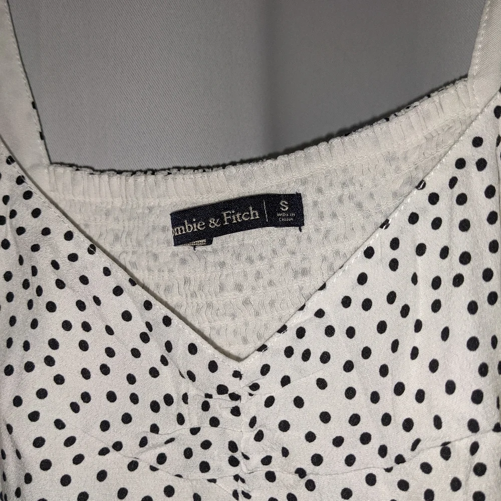Abercrombie & Fitch White Mini Dress with Black Polka Dots - Picture 6 of 7